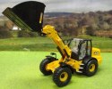 Ładowarka kołowa JCB TM 420 1:32 Britains 43231