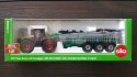 Traktor Class Xerion z cysterną SIKU 1827 1:87