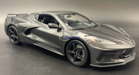 Chevrolet CORVETTE Stingray 2020 1:18 Maisto 31447 Chevrolet CORVETTE Stingray 2020 1:18 Maisto 31447