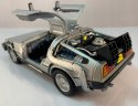 DMC-12 DeLorean Powrót do przyszłości Welly 1:24