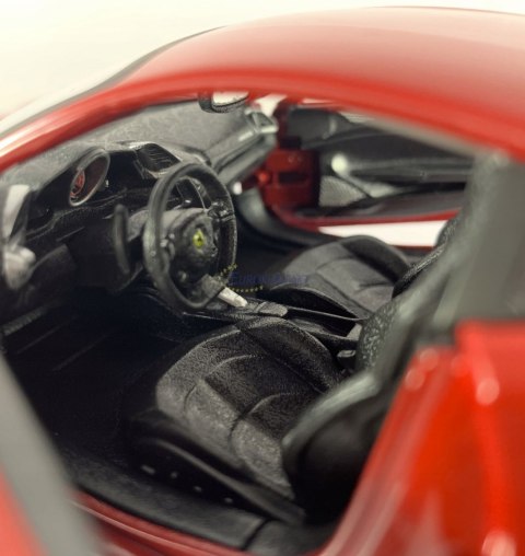 FERRARI 488 GTB bordowy model 1:24 Bburago 26013 FERRARI 488 GTB bordowy model 1:24 Bburago 26013