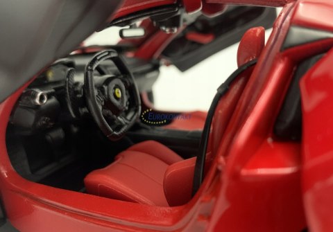 FERRARI LaFerrari duży model 1:18 Bburago 16001 FERRARI LaFerrari duży model 1:18 Bburago 16001