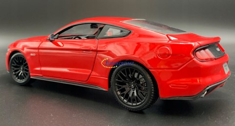 Ford MUSTANG GT 2015 1:18 Maisto 31197 Ford MUSTANG GT 2015 1:18 Maisto 31197