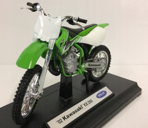KAWASAKI KX 250 2002 r. model 1:18 Welly metalowy KAWASAKI KX 250 2002 r. model 1:18 Welly metalowy