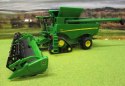 Kombajn JOHN DEERE S 780 1:32 Britains 45674