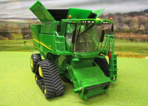 Kombajn JOHN DEERE S 780 1:32 Britains 45674 Kombajn JOHN DEERE S 780 1:32 Britains 45674