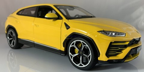 LAMBORGHINI Urus yellow 1:18 model BBurago 11042 LAMBORGHINI Urus yellow 1:18 model BBurago 11042