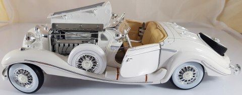 Mercedes Benz 500K 1936 1:18 model Maisto 36055 Mercedes Benz 500K 1936 1:18 model Maisto 36055