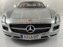 Mercedes Benz SLS AMG 1:18 model Maisto 31389