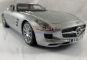 Mercedes Benz SLS AMG 1:18 model Maisto 31389