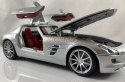 Mercedes Benz SLS AMG 1:18 model Maisto 31389