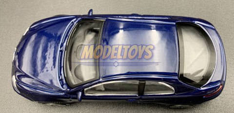 ALFA ROMEO GT model metalowy 1:43 Bburago ALFA ROMEO GT model metalowy 1:43 Bburago