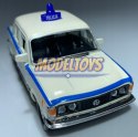 FIAT 125p MILICJA 1:34 Welly 42399