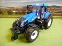 Traktor New Holland T8 zdalnie sterowany do Bruder