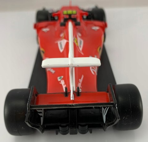 Bolid F1 FERRARI SF70H #7 .K Raikkonen Maisto 1:24 Bolid F1 FERRARI SF70H #7 .K Raikkonen Maisto 1:24