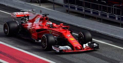 Bolid F1 FERRARI SF70H #7 .K Raikkonen Maisto 1:24 Bolid F1 FERRARI SF70H #7 .K Raikkonen Maisto 1:24