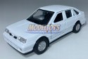 Polonez Caro Plus biały 1:34 Welly 43613