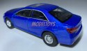 Toyota Camry niebieska 1:34 Welly 43728