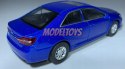 Toyota Camry niebieska 1:34 Welly 43728