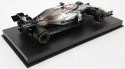 Bolid F1 Mercedes W10 Hamilton KASK BBurago 1:43