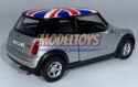 MINI COOPER srebrny flaga UK 1:34 Welly 49766F