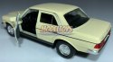 Mercedes-Benz W123 1:34 Welly 43686F