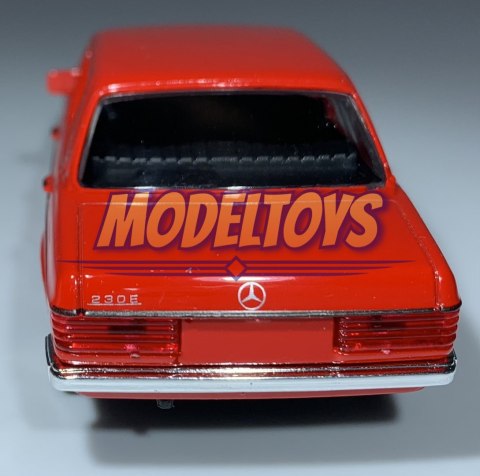 Mercedes-Benz W123 czerwony 1:34 Welly 43686F Mercedes-Benz W123 czerwony 1:34 Welly 43686F