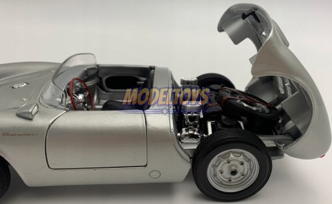 PORSCHE 550 A Spyder 1:18 model Maisto 31843 PORSCHE 550 A Spyder 1:18 model Maisto 31843