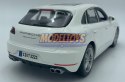 Porsche Macan white 1:24 model Bburago 21077 SUV