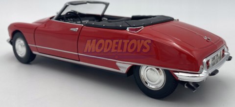 CITROEN DS 19 Cabriolet model METAL WELLY 1:24 CITROEN DS 19 Cabriolet model METAL WELLY 1:24
