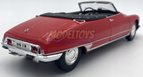 CITROEN DS 19 Cabriolet model METAL WELLY 1:24 CITROEN DS 19 Cabriolet model METAL WELLY 1:24