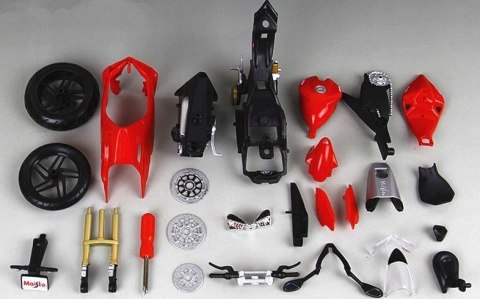 DUCATI 1199 Panigale d składania 1:12 Maisto 39193 DUCATI 1199 Panigale d składania 1:12 Maisto 39193
