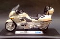 BMW K 1200 LT motocykl model 1:18 Welly metalowy