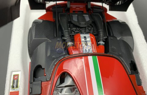 FERRARI Monza SP1 red signature 1:18 Bburago 16909 FERRARI Monza SP1 red signature 1:18 Bburago 16909