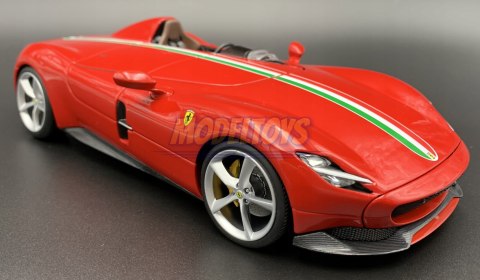 FERRARI Monza SP1 red signature 1:18 Bburago 16909 FERRARI Monza SP1 red signature 1:18 Bburago 16909
