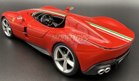 FERRARI Monza SP1 red signature 1:18 Bburago 16909 FERRARI Monza SP1 red signature 1:18 Bburago 16909