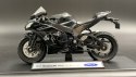 KAWASAKI Ninja ZX-10RR 2017 model 1:18 Welly