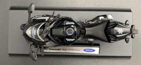 KAWASAKI Ninja ZX-10RR 2017 model 1:18 Welly KAWASAKI Ninja ZX-10RR 2017 model 1:18 Welly