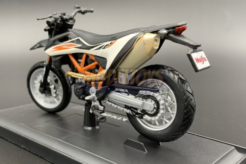 KTM 690 SMC R motocykl model 1:18 Maisto KTM 690 SMC R motocykl model 1:18 Maisto