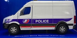 Mercedes-Benz Sprinter Panel Van 1:34 Welly 43730F