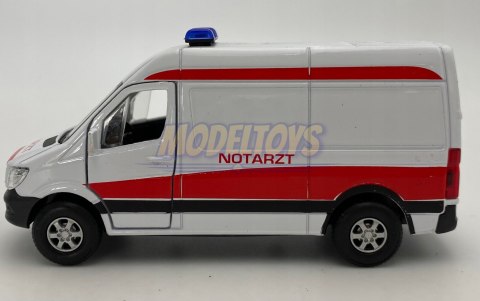 Mercedes-Benz Sprinter Panel Van 1:34 Welly 43730F Mercedes-Benz Sprinter Panel Van 1:34 Welly 43730F