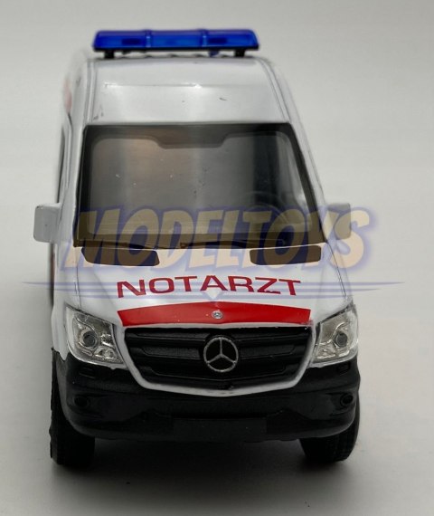 Mercedes-Benz Sprinter Panel Van 1:34 Welly 43730F Mercedes-Benz Sprinter Panel Van 1:34 Welly 43730F