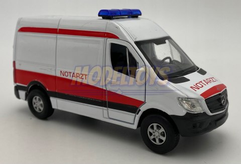 Mercedes-Benz Sprinter Panel Van 1:34 Welly 43730F Mercedes-Benz Sprinter Panel Van 1:34 Welly 43730F