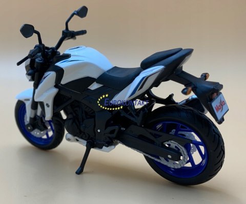 SUZUKI GSX S750 ABS na podstawce model 1:18 Maisto SUZUKI GSX S750 ABS na podstawce model 1:18 Maisto