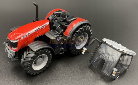 Traktor Massey Ferguson z napędem BBURAGO metal Traktor Massey Ferguson z napędem BBURAGO metal