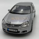 Volkswagen Golf V srebrny 1:34 Welly 42361F