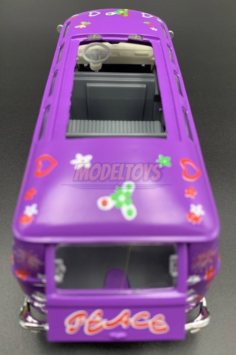 Volkswagen SAMBA Hippie ogórek 1:25 Maisto 32301 Volkswagen SAMBA Hippie ogórek 1:25 Maisto 32301