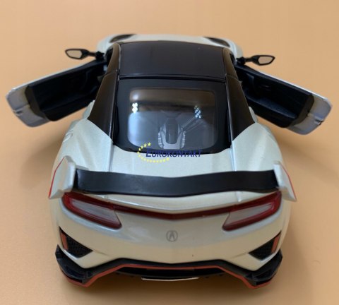 ACURA HONDA NSX 2018 1:24 white Maisto 32536 ACURA HONDA NSX 2018 1:24 white Maisto 32536