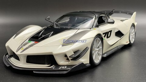 FERRARI FXX K Evo 70 duży model 1:18 Bburago 16012 FERRARI FXX K Evo 70 duży model 1:18 Bburago 16012