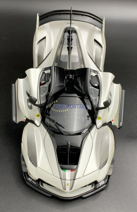 FERRARI FXX K Evo 70 duży model 1:18 Bburago 16012 FERRARI FXX K Evo 70 duży model 1:18 Bburago 16012
